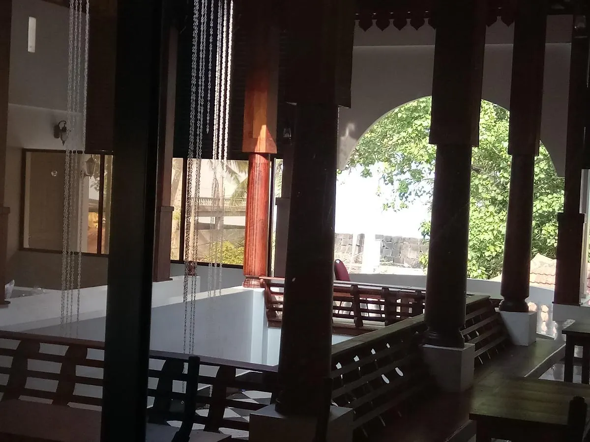 ** Resort Palm Beach Villa Cherai Beach India