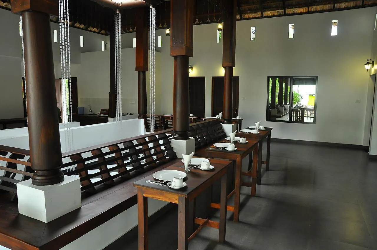 Palm Beach Villa Cherai Beach
